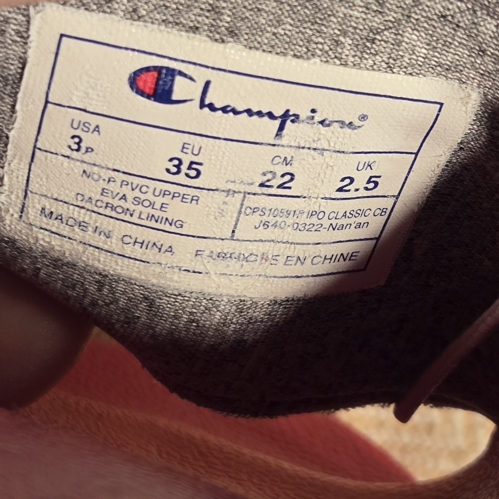 Champion Slides Red White Unisex Youth US 3 NWOT - Picture 5 of 5